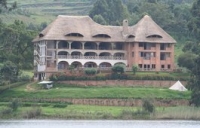 Birdnest at Bunyonyi Resort